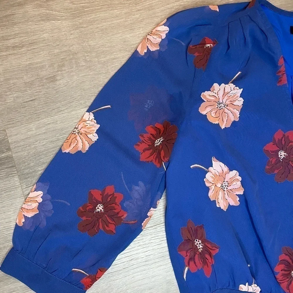 Madewell Effie Blue Floral Woven Wrap Top